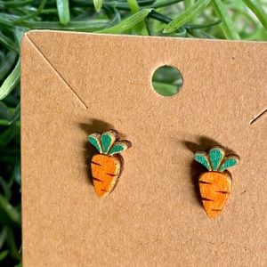 Hand Painted Spring Carrot Easter Wood Stud Earrings